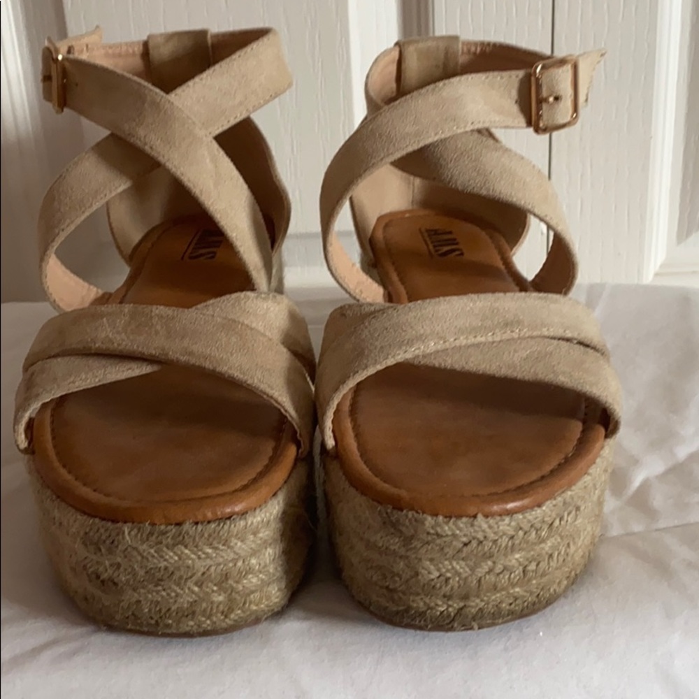 Tan espadrilles, size 9